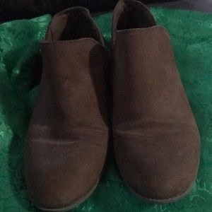 Womens shoes size 12